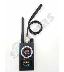 Blakių ieškiklis su magneto aptikimo funkcija